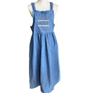 Vintage CAPACITY Petites Jean dress large pockets floral embroidery